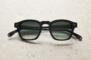 CHAPTER S - BLACK / GRADIENT G15