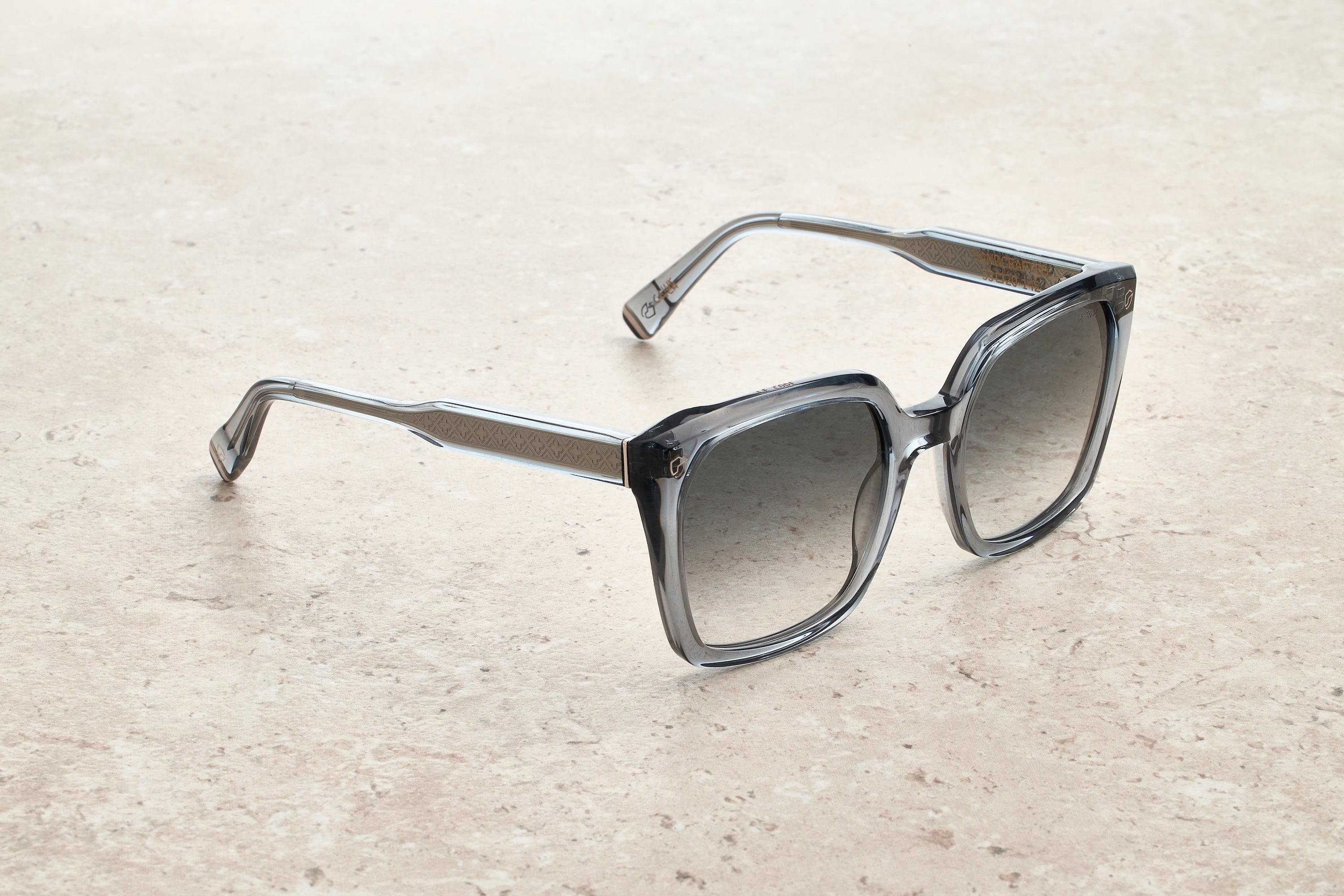 JAMIE S - TRANS GREY / GRADIENT GREY